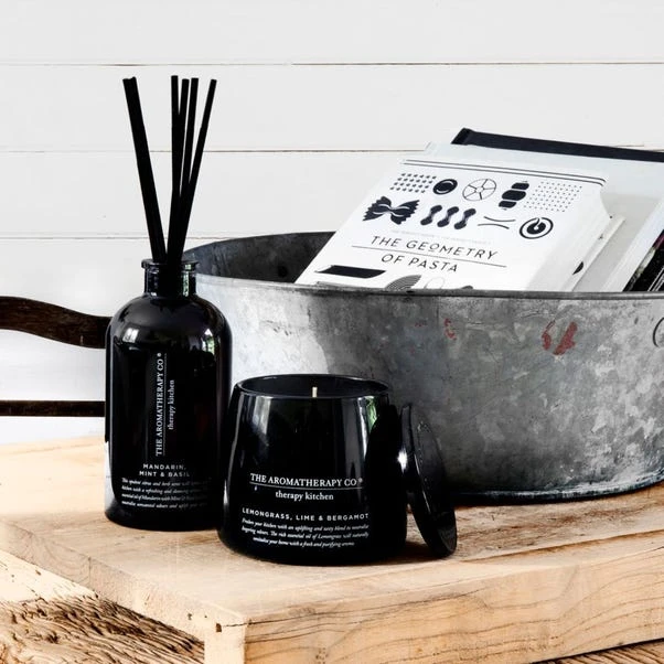 The Aromatherapy Co Therapy Mandarin, Mint & Basil Kitchen Diffuser - Image 4