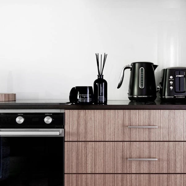 The Aromatherapy Co Therapy Lemongrass Lime & Bergamot Kitchen Diffuser - Image 4