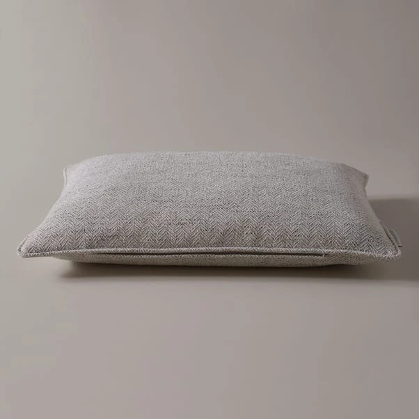 Churchgate Swithland Rectangular Cushion - Image 4