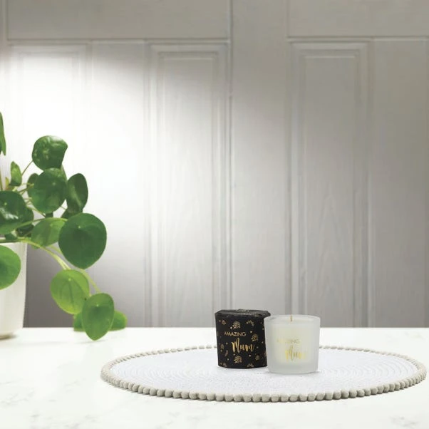 Ashleigh And Burwood Amazing Mum Candle