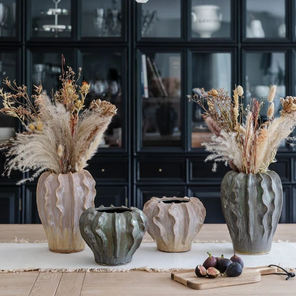 Scarlet Coral Reef Ceramic Vase - Image 9