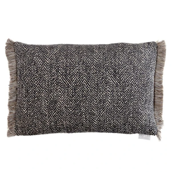 Voyage Maison Oryx Rectangle Cushion Cover - Image 18
